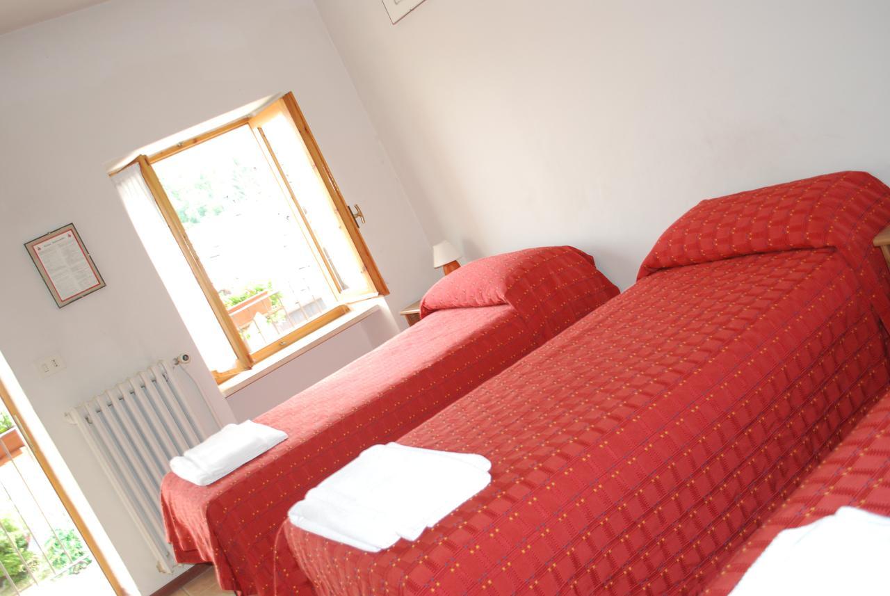Foresteria Valdese Hotel ตอร์เรเปลลิเช ภายนอก รูปภาพ
